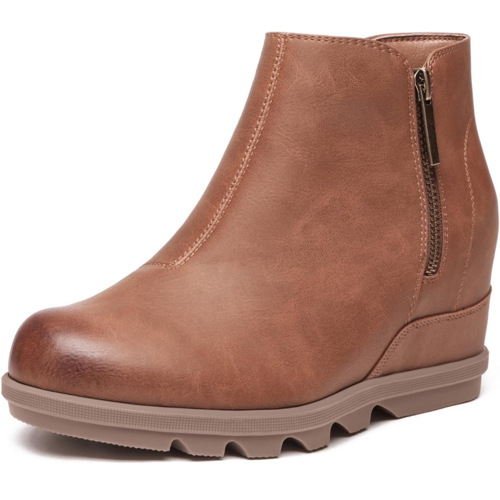 Athlefit Women’s Wedge Ankle boot Size 10 NWOT